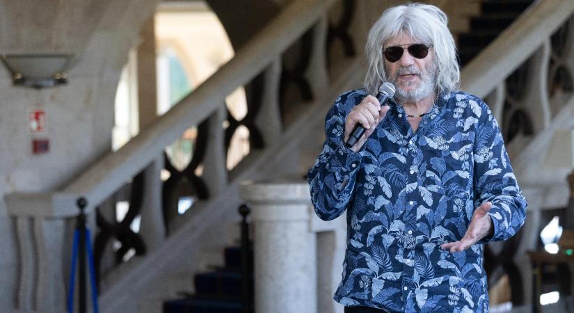 Az Y- és a Z-generáció is újragondolhatja Hobo dalait