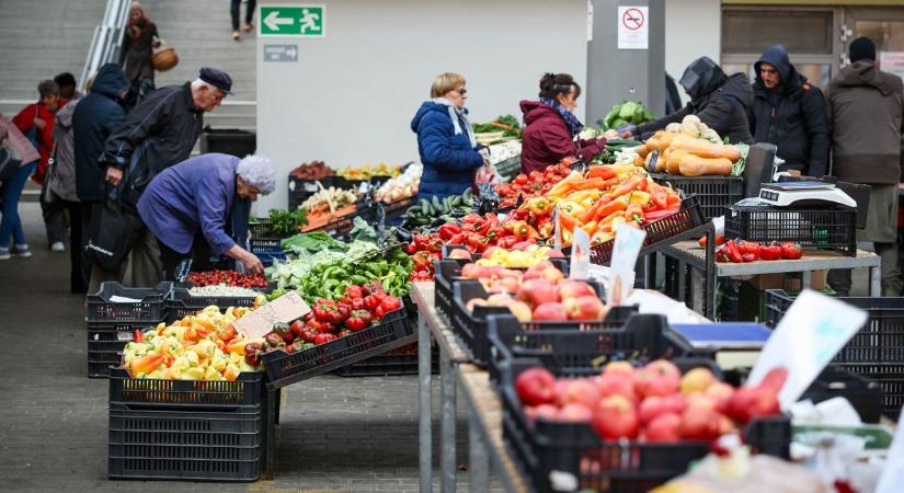 Mit kapsz 1000 forint alatt a piacon? Diót nem, de sok mást igen! (galéria)
