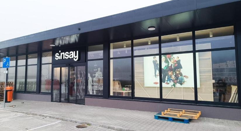 Csúszik a körmendi Sinsay nyitása
