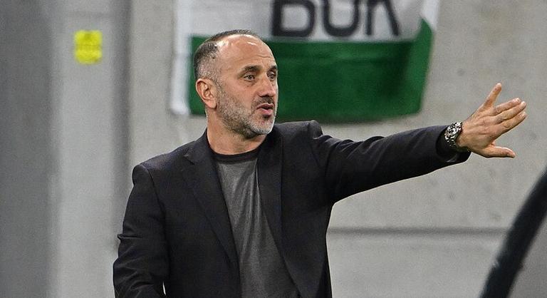 Az örmény kapitányt alaposan felbosszantották, de most még csak a kávéja bánta