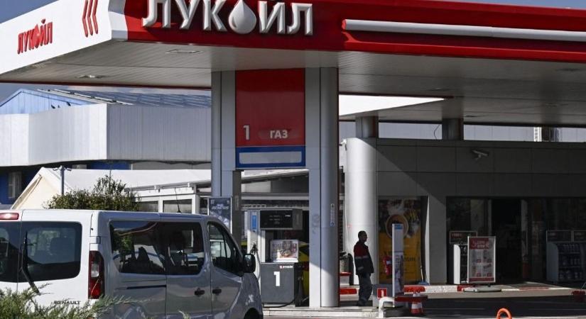 Trump szankciói földrengést indítottak Európában, kapkodnak a politikai vezetők, csak Orbán dőlhet hátra