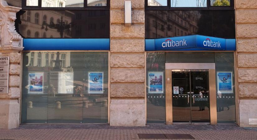 Kegyet gyakorolt Putyin, így kivonulhat Oroszországból az amerikai nagybank