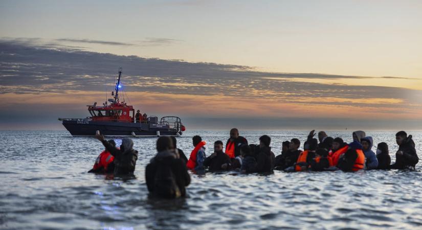 Frontex: Csökken az Európára nehezedő migrációs nyomás