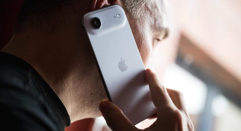 Nagyon más lesz az Apple következő, ultravékony mobilja