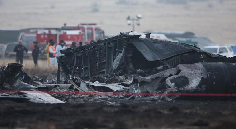 Megtalálták a lezuhant török katonai repülőgép feketedobozát és 19 ember holttestét