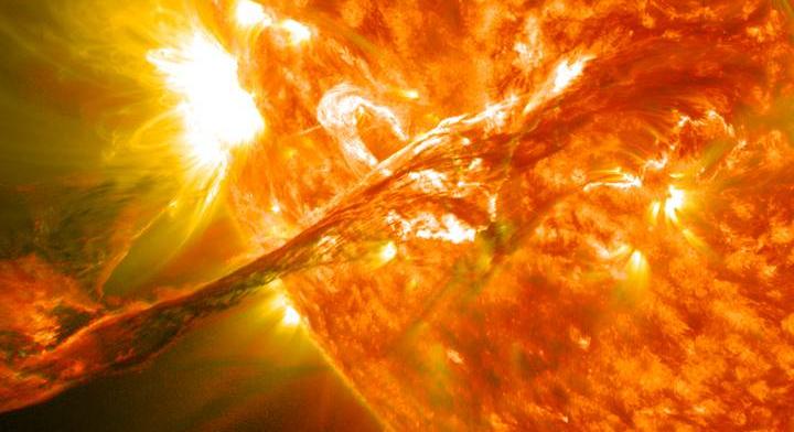 Küszöbön az idei év legerősebb napkitörése: ilyen hatással lehet ránk
