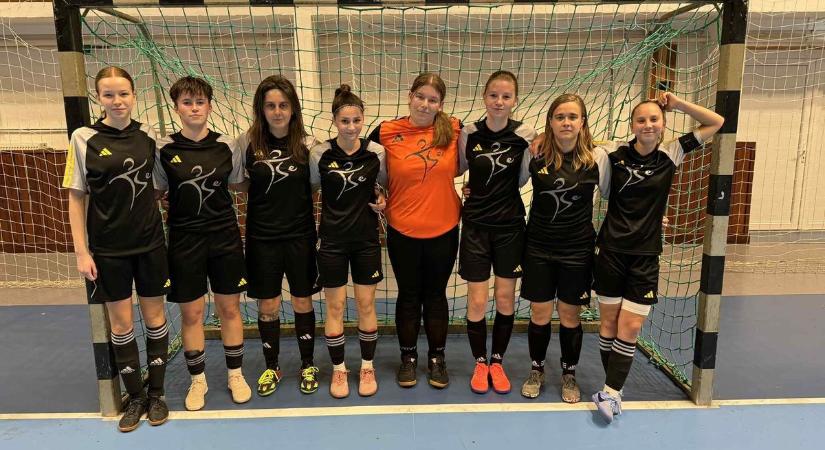 Női futsal: tízgólos meccsen nyert a Tehetség SE