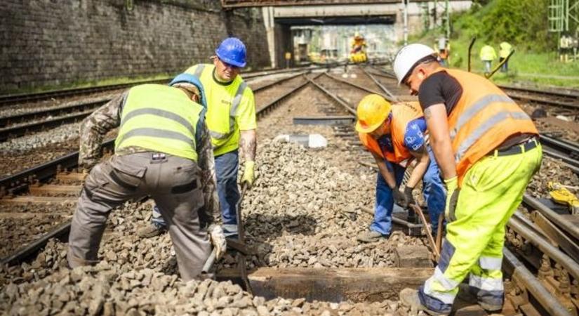 Zajos éjszakákra készüljenek Dunaújváros, Rácalmás és Adony lakói
