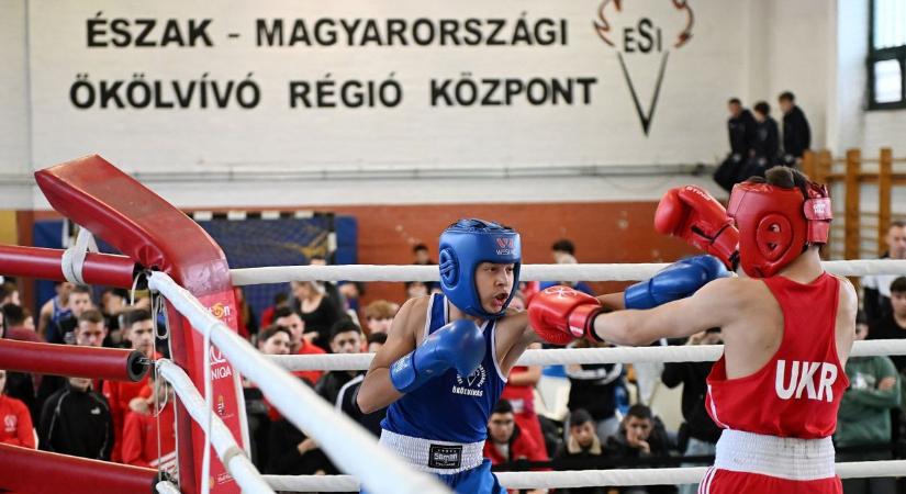 8. Eger-kupa: hét arany- és hat ezüstérem a házigazdáknak