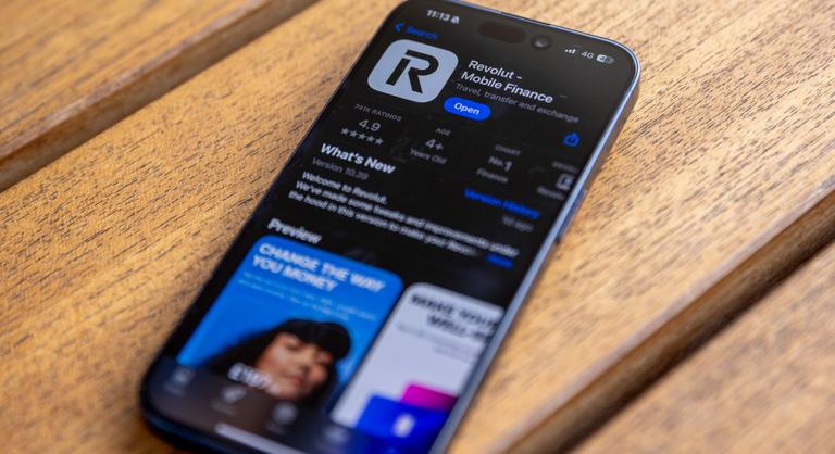 Célkeresztbe került a Revolut, most mindenki a következő lépést figyeli