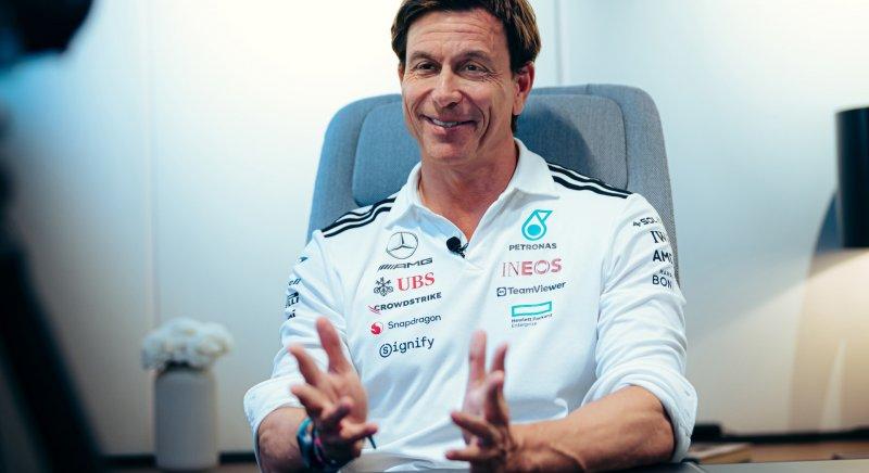 Sajtó: Wolff eladja a Mercedes-részvényeinek egy részét?