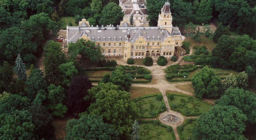 Súlyos jogszabálysértések voltak a kastélypályázatoknál Márki-Zay szerint