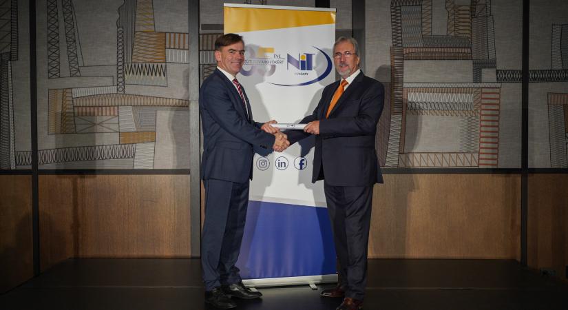 Stafétaátadás a fuvarozói érdekvédelem élén – új ügyvezető főtitkár a NiT Hungarynál