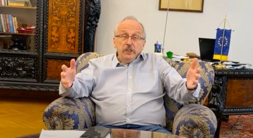 Fidesz: Niedermüllerék végleg a bulibárók oldalára álltak