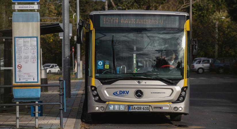 Újabb változás jön, a DKV több járatát is érinti