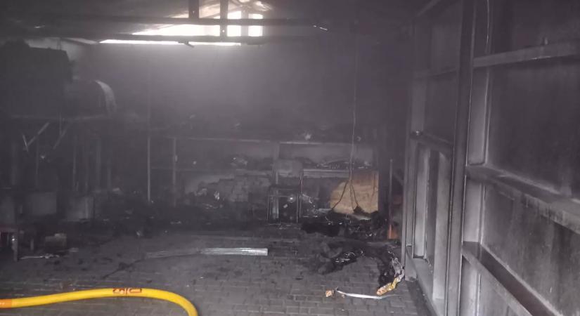 Kigyulladt egy garázs a Munkácsi járásban