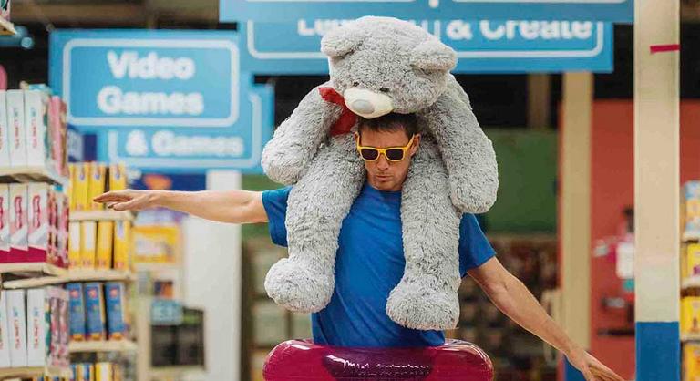 A gyorséttermet kirabló Channing Tatumnál viccesebb dolgot idén még nem láttunk a moziban