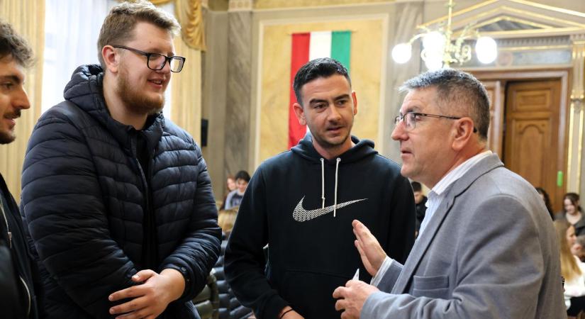 Hat országból érkeztek fiatalok Nyíregyházára