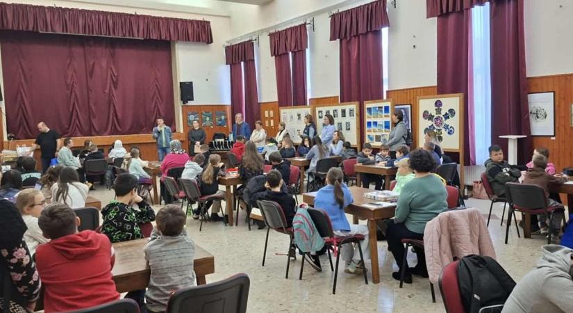 Remek hangulatú versenyen találkoztak SNI-s diákok Jákon – sok-sok fotóval