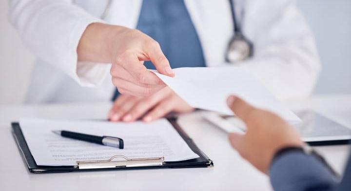 Így járhat 100 százalékos táppénz, ha kiesel a munkából