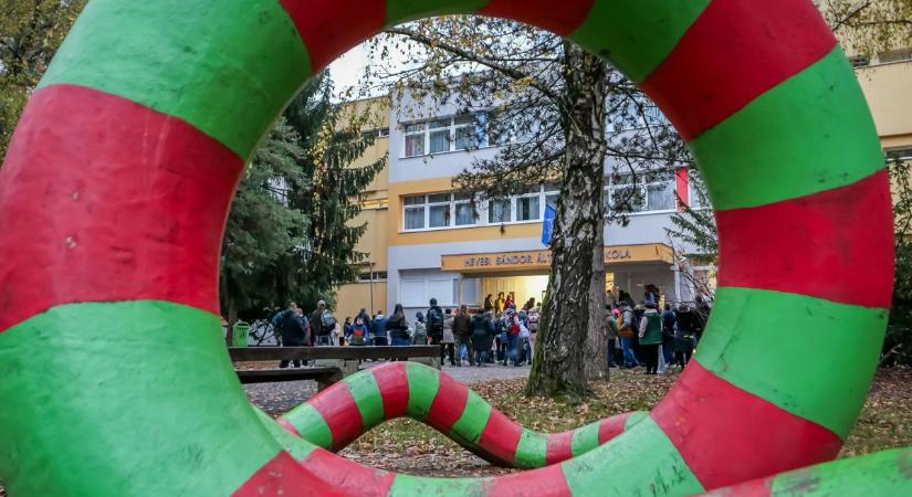 Egyedi lámpásokkal világítottak a zalai városban (galéria, videó)