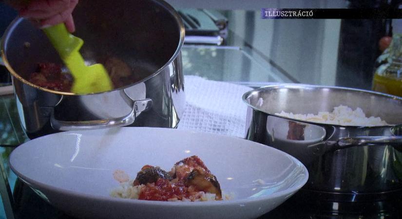 Riasztás – Halálos fogás – ítélet született a gyilkos galócás nő ügyében  videó