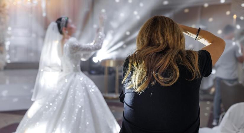 Esküvői botrány – furcsa szokás miatt zárná ki a menyasszony az unokatestvérét