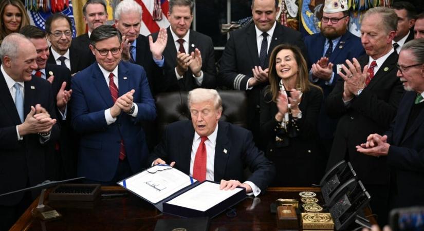 Trump aláírta a törvényt, véget ért az Egyesült Államok leghosszabb kormányzati leállása
