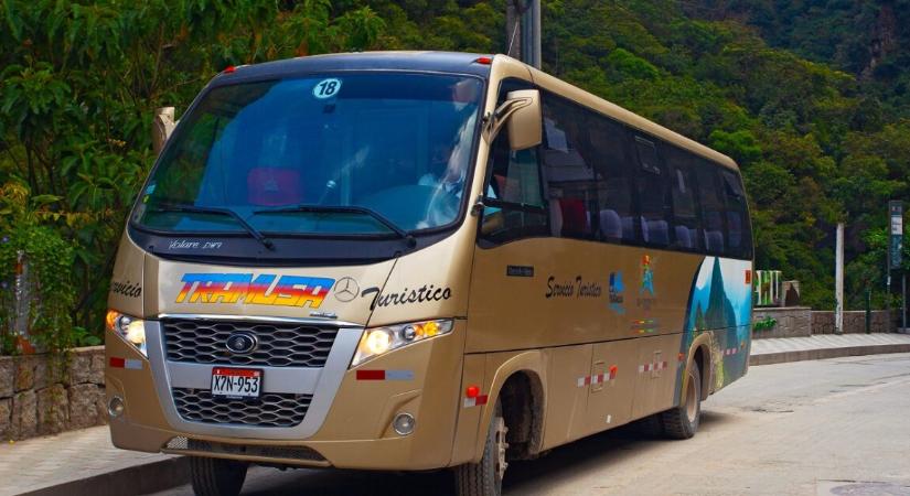 A világ leghosszabb buszútja – 6 276 kilométer 5 nap alatt