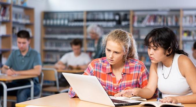 Kilencediktől kezdik komolyan venni a nyelvtanulást, az érettségizők alig tíz százaléka éri el a B1-es szintet