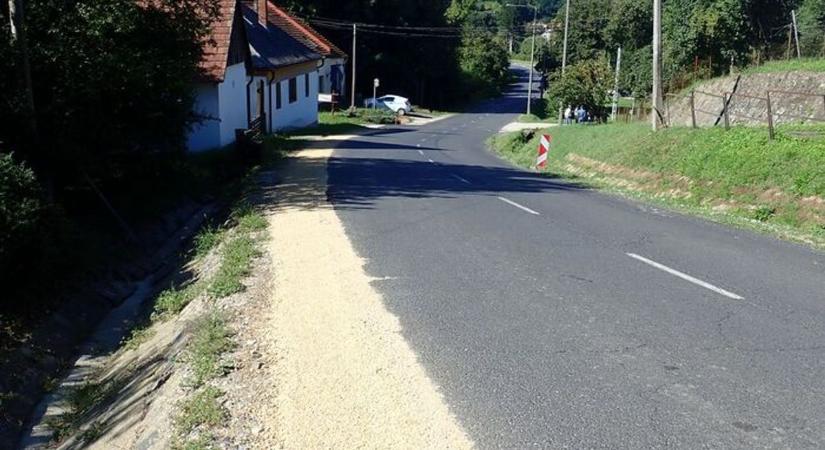 Vasat gyűjtenek, ágyneműt árulnak - olvasónk beszámolója szerint újabb vasi településen jelentek meg gyanús alakok