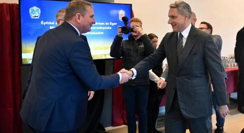 Lázárinfó – Egerben tart fórumot a miniszter