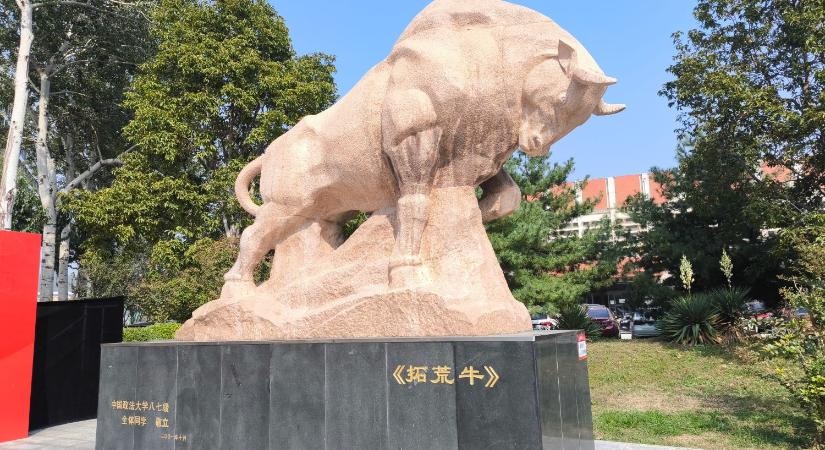 Joghallgatók a Távol-Keleten: A kínai jogtanulás élményei és tanulságai