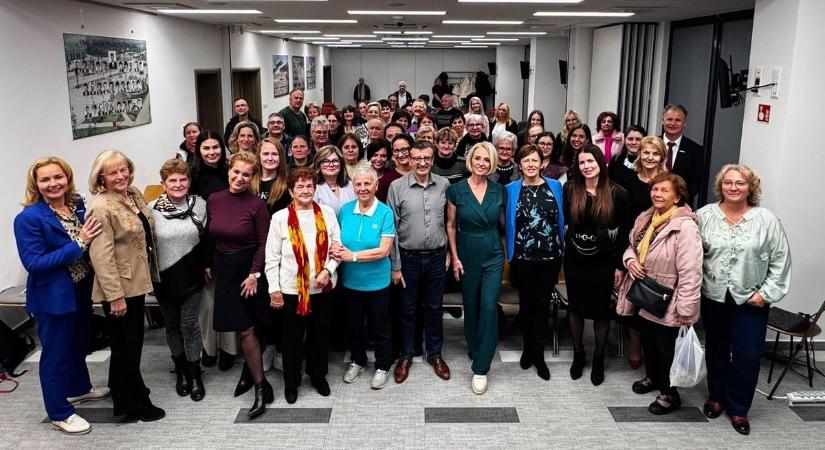 A Női Digitális Polgári Kör találkozója Debrecenben - fotókkal