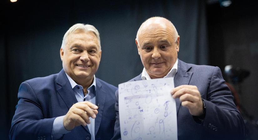 Kiderült, mit jelentenek Orbán krikszkrakszai, ezért rajzolta őket a miniszterelnök