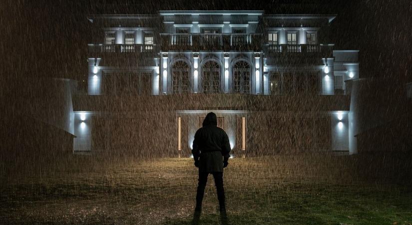 Netflix: Folytatást kap a világsztárral forgatott 16-os krimithriller, jön a 2. rész!