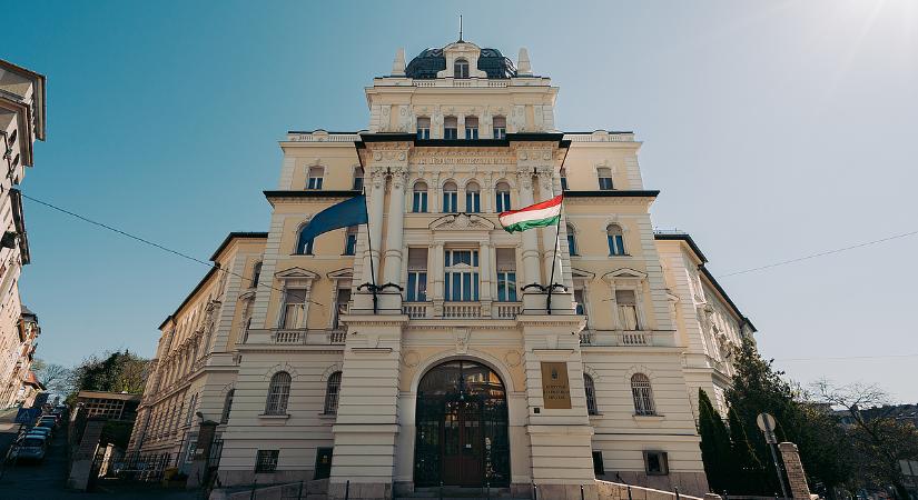 Mégis, mi történik a magyar iparral?