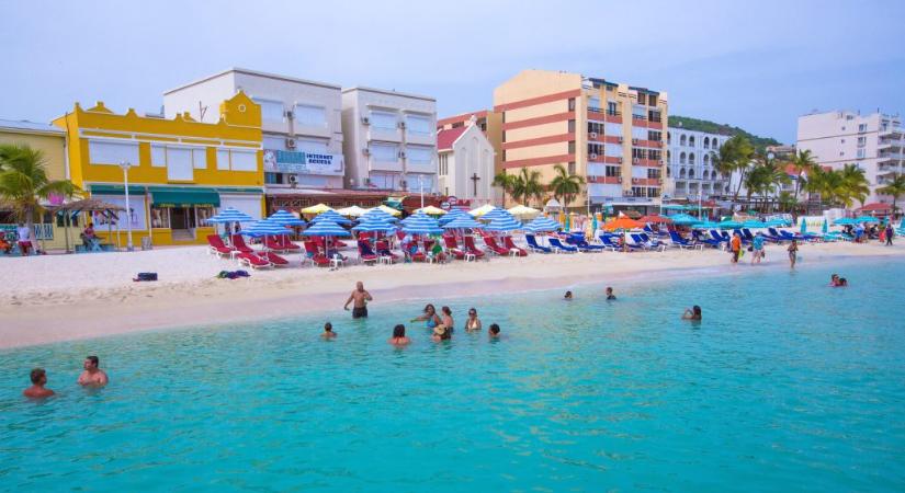 A már nem létező Holland Antillákra címezték a hollandiai magyarok választási értesítőit