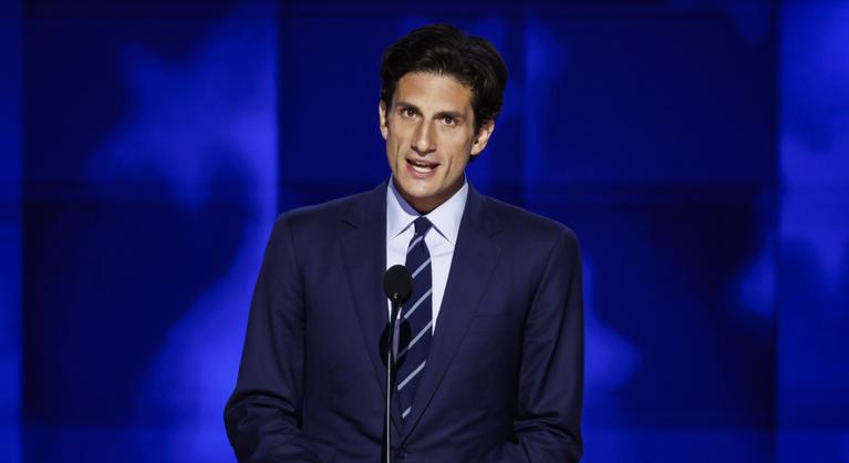 John F. Kennedy unokája, Jack Schlossberg amerikai képviselőházi helyért indul