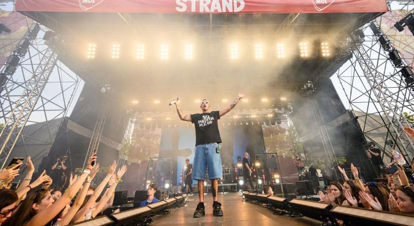 A kormánybiztos cáfolta: nem a kormányellenes tevékenysége miatt kapcsolták le ByeAlexet