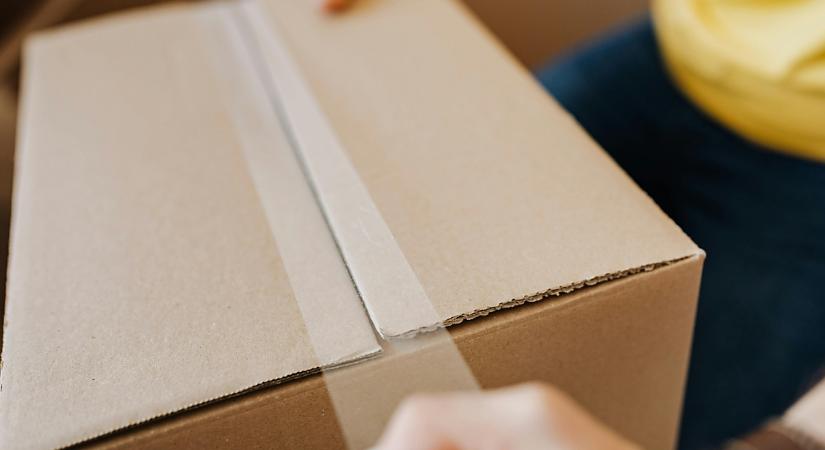 Biztos, hogy te rendelted? Kamucsomagokkal verik át az embereket – figyelmeztet a rendőrség