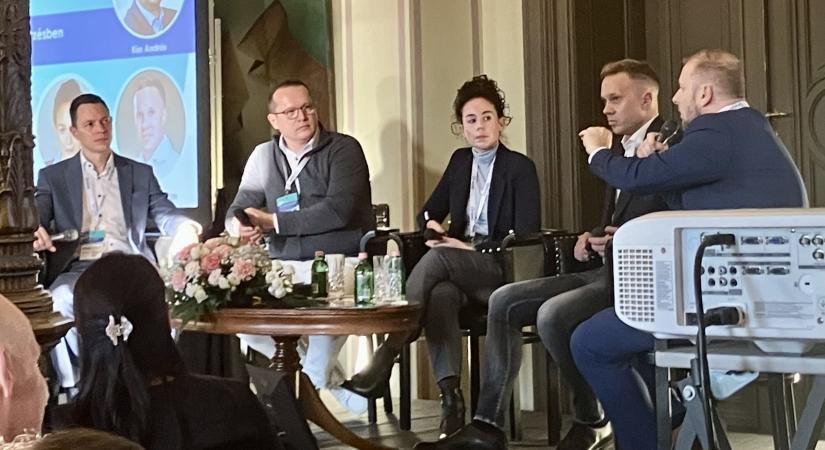 AI, longevity és egészségbiztosítás – ezek a jövő kulcsszavai a magánegészségügyi szakértők szerint