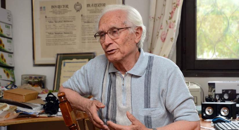 Kettős különdíj „mindenki matematika tanárának”