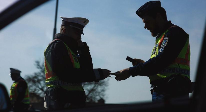 Merész dolgot tett egy hajdúszováti férfi, hogy jogosítványt szerezzen! A vizsgabiztos eszén nem tudott túljárni