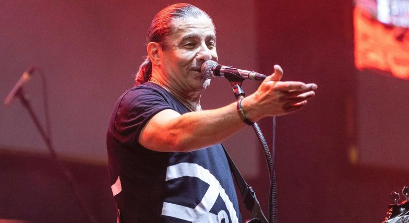 "Két vidéki srác Budapesten" – Indul a mandula? Így alapították meg Cipőék 35 éve a Republicot