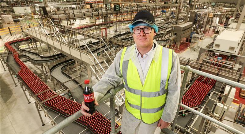 Rekord összeget ruház be a Coca-Cola HBC Észak-Írországban