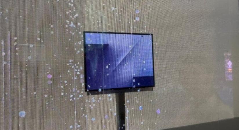 Ekkor startol és ennyit gyártanak a Galaxy TriFoldból