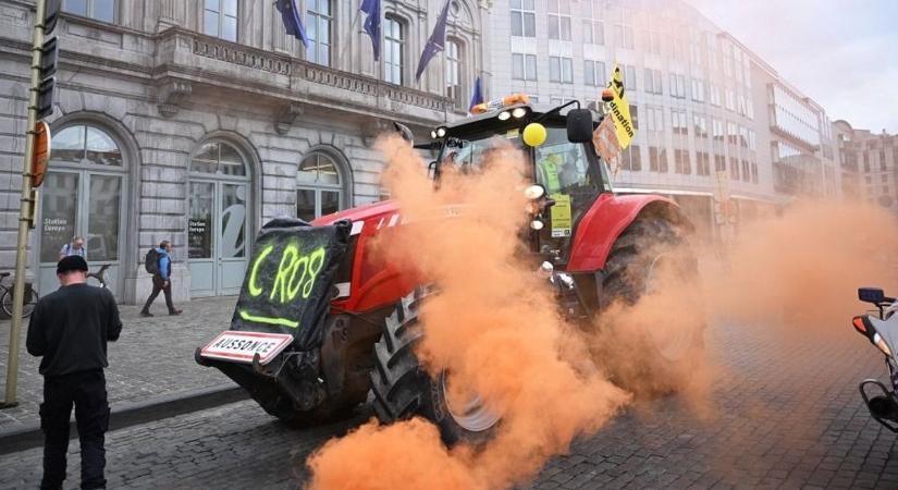 Hiábavaló a Néppárt színjátéka, a gazdák átlátnak a szitán: gigatüntetésre készülnek Brüsszelben
