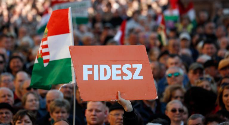 IDEA Intézet: több százalékponttal csökkent a Fidesz hátránya a Tisza Párttal szemben