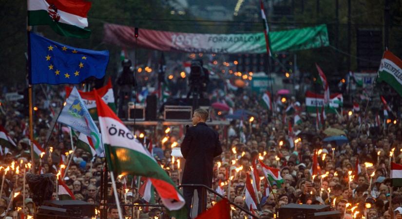 Lendületben a jobboldal: még a baloldali intézet szerint is erősödött a Fidesz